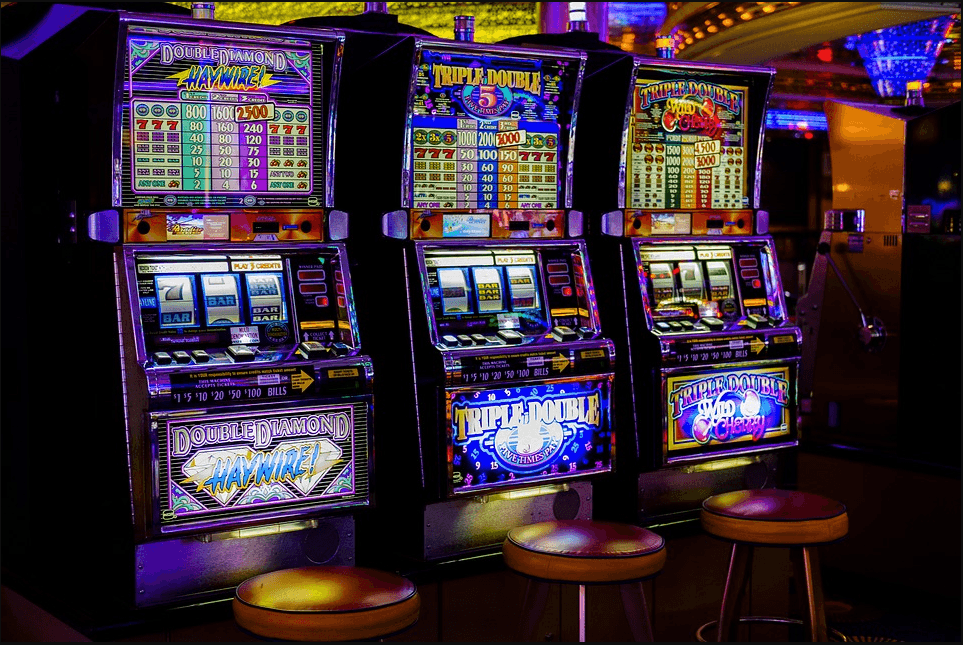 Aparate de tip slot-machines